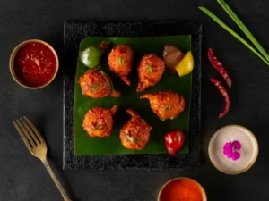 Buff-Chicken and veg Schezwan Momo_Yeti - the Himalayan Kitchen