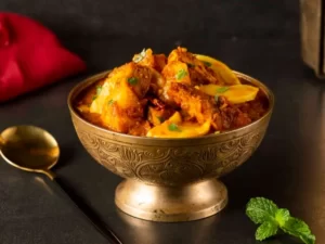 Pork with seasonal Vegetables_Yeti - the Himalayan Kitchen