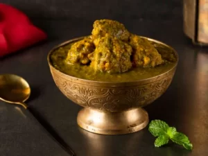 Saag Dal Vadi_Yeti - the Himalayan Kitchen