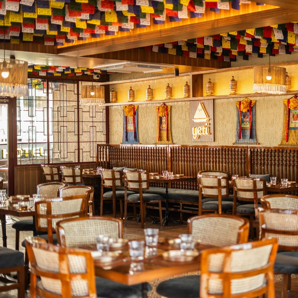 Mussoorie : Mall Road